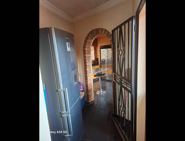 3 BEDROOM FREEHOLD FOR SALE IN CLARINA